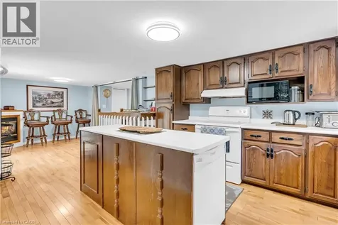 1356 Oak Lane Mississauga ON L5H 2X7