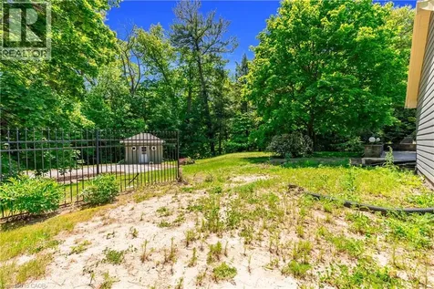 1356 Oak Lane Mississauga ON L5H 2X7