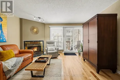 5 Briston Private Ottawa ON K1G 5P6