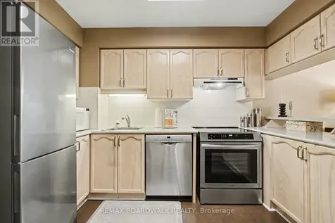 5 Briston Private Ottawa ON K1G 5P6