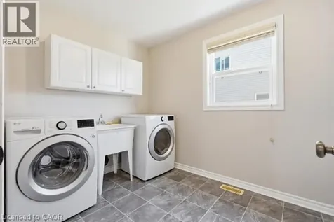 28 Roth Avenue Baden ON N3A 4K8