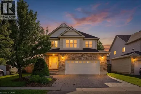 28 Roth Avenue Baden ON N3A 4K8