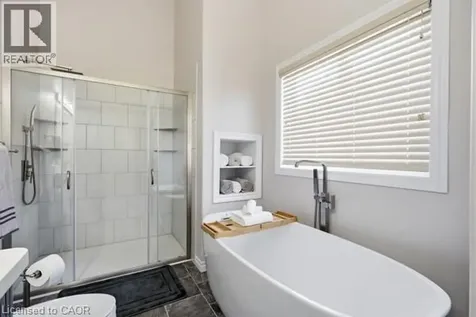 28 Roth Avenue Baden ON N3A 4K8