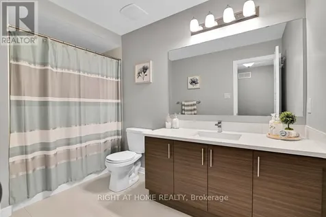 359 Willow Aster Circle Ottawa ON K4A 1C8