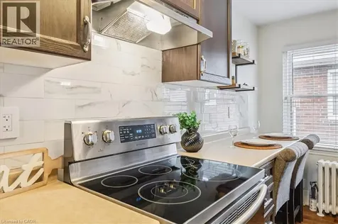 21 Mountwood Avenue Hamilton ON L8N 2G8