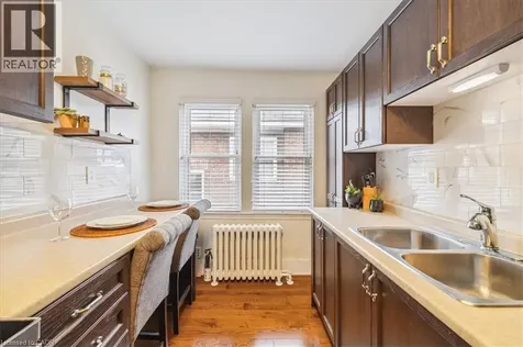 21 Mountwood Avenue Hamilton ON L8N 2G8