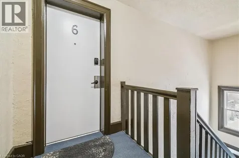 21 Mountwood Avenue Hamilton ON L8N 2G8