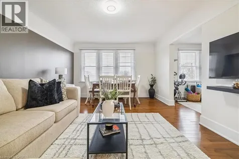 21 Mountwood Avenue Hamilton ON L8N 2G8
