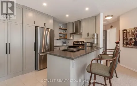 32 Valleymede Court Collingwood ON L9Y 5E4