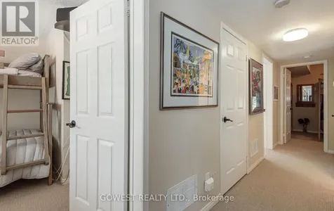 32 Valleymede Court Collingwood ON L9Y 5E4