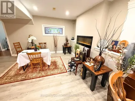 1 Masters Lane Wasaga Beach ON L9Z 1S9