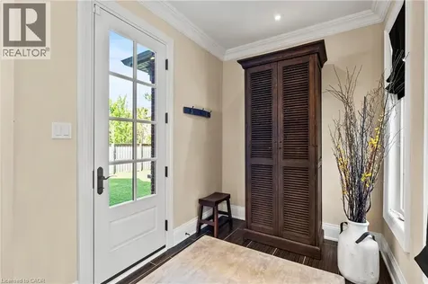 110 John Street West Niagara-on-the-lake ON L0S 1J0