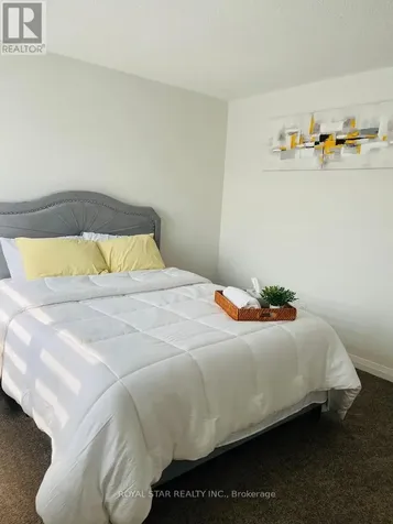 7 Federica Crescent Wasaga Beach ON L9Z 0N5