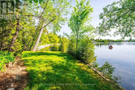 5720 Lakeshore Road Whitchurch-stouffville ON L4A 2Z4