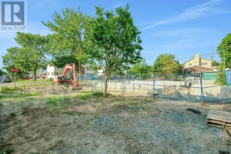 551 Edison Avenue Ottawa ON K2A 1V5