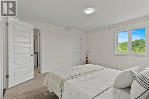 84 Nathalie Street Clarence-rockland ON K4K 0J3