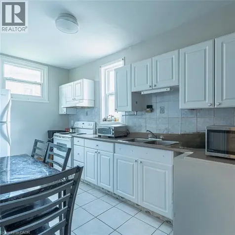 11 Aikman Avenue Hamilton ON L8M 1P6