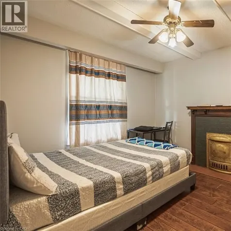 11 Aikman Avenue Hamilton ON L8M 1P6