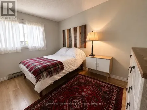 158 Escarpment Crescent Collingwood ON L9Y 5B4
