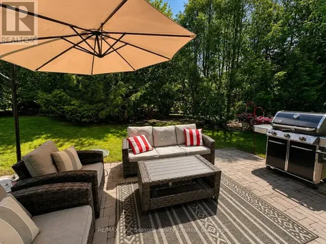 158 Escarpment Crescent Collingwood ON L9Y 5B4