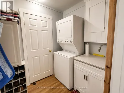 158 Escarpment Crescent Collingwood ON L9Y 5B4