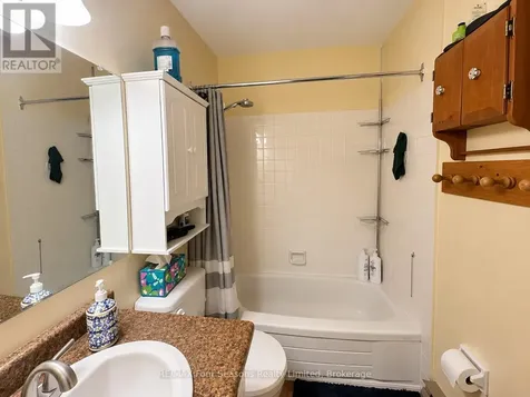 158 Escarpment Crescent Collingwood ON L9Y 5B4