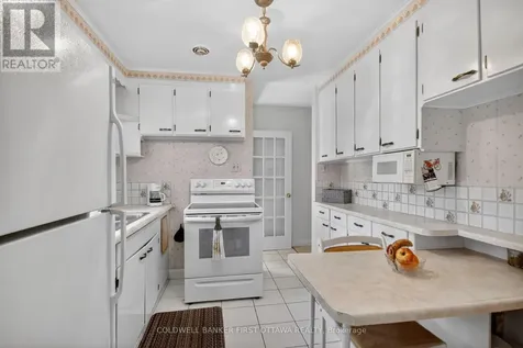 1533 Mimosa Avenue Ottawa ON K1G 0W2