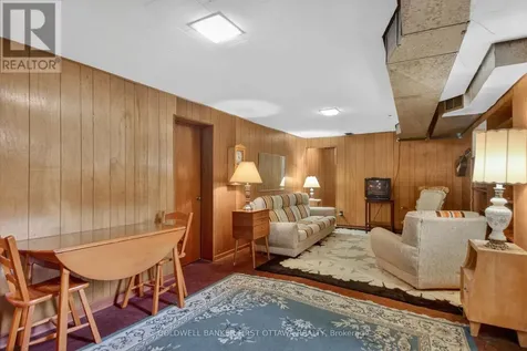 1533 Mimosa Avenue Ottawa ON K1G 0W2