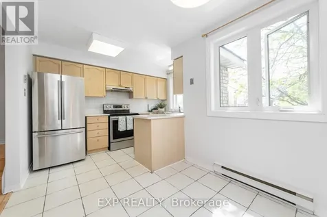 324 Briston Private Ottawa ON K1G 5R2