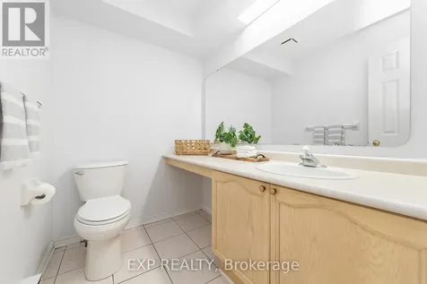 324 Briston Private Ottawa ON K1G 5R2