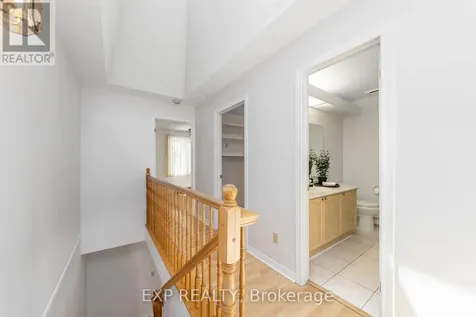 324 Briston Private Ottawa ON K1G 5R2
