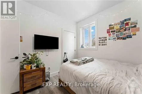 227 Blackburn Avenue Ottawa ON K1N 8A9