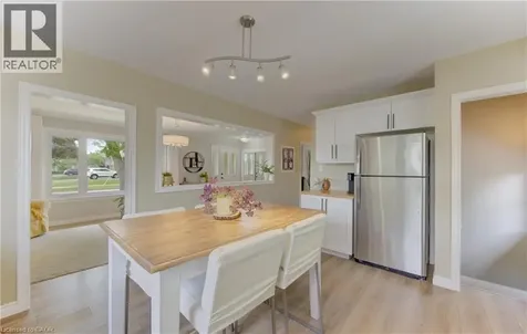 112 Chelsea Road Kitchener ON N2B 1H9