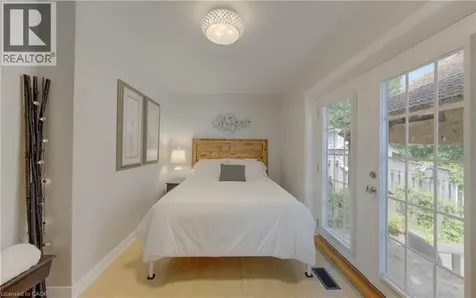 112 Chelsea Road Kitchener ON N2B 1H9