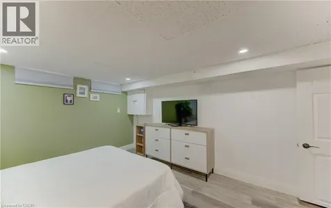 112 Chelsea Road Kitchener ON N2B 1H9