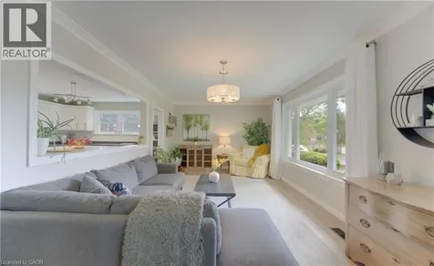 112 Chelsea Road Kitchener ON N2B 1H9
