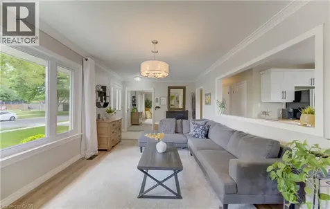 112 Chelsea Road Kitchener ON N2B 1H9