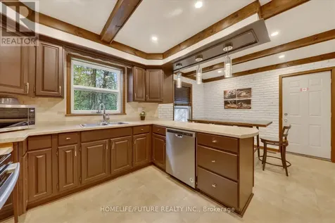 137 Woodland Park Road Blue Mountains ON N0H 1J0
