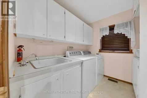 137 Woodland Park Road Blue Mountains ON N0H 1J0
