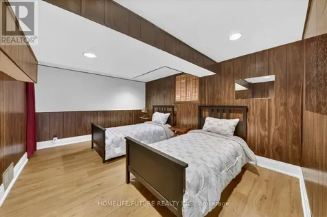137 Woodland Park Road Blue Mountains ON N0H 1J0