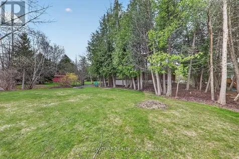 137 Woodland Park Road Blue Mountains ON N0H 1J0