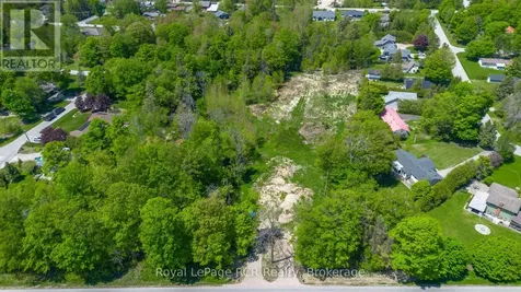 219 Lake Range Drive Huron-kinloss ON N2Z 2X3