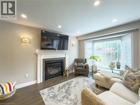 93 Townley Crescent Brampton ON L6Z 4T1