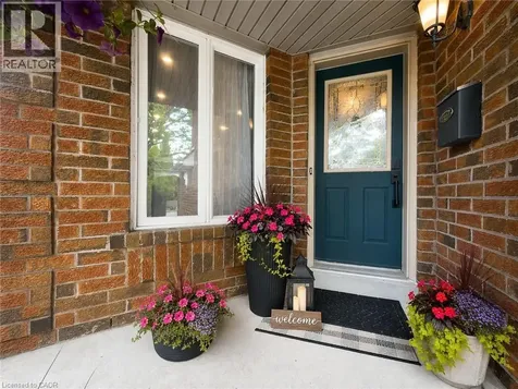 93 Townley Crescent Brampton ON L6Z 4T1