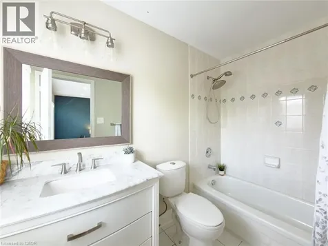 93 Townley Crescent Brampton ON L6Z 4T1