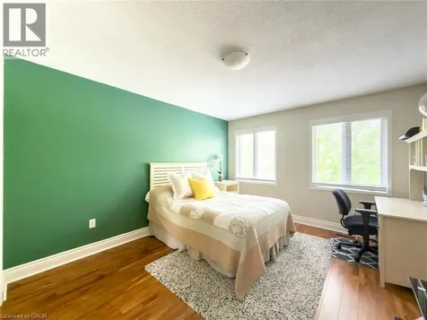 93 Townley Crescent Brampton ON L6Z 4T1