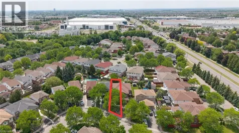 93 Townley Crescent Brampton ON L6Z 4T1