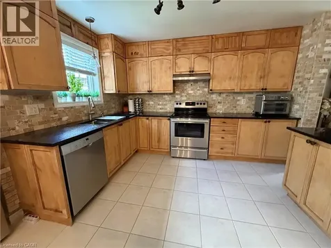 48 Tranquility Avenue Ancaster ON L9G 4Y6