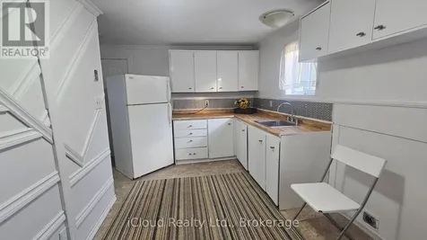 241 John Street Orillia ON L3V 3H8