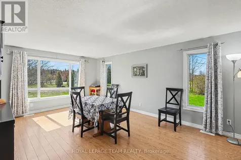 4038 Calbrent Way Ottawa ON K0A 2W0